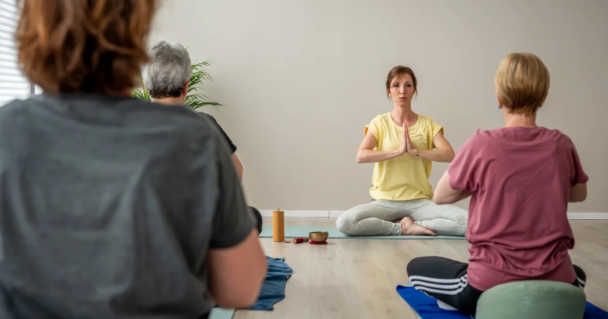 Yoga in Heerlen bij het Vitaliteitshuis: kracht, rust en balans voor iedereen